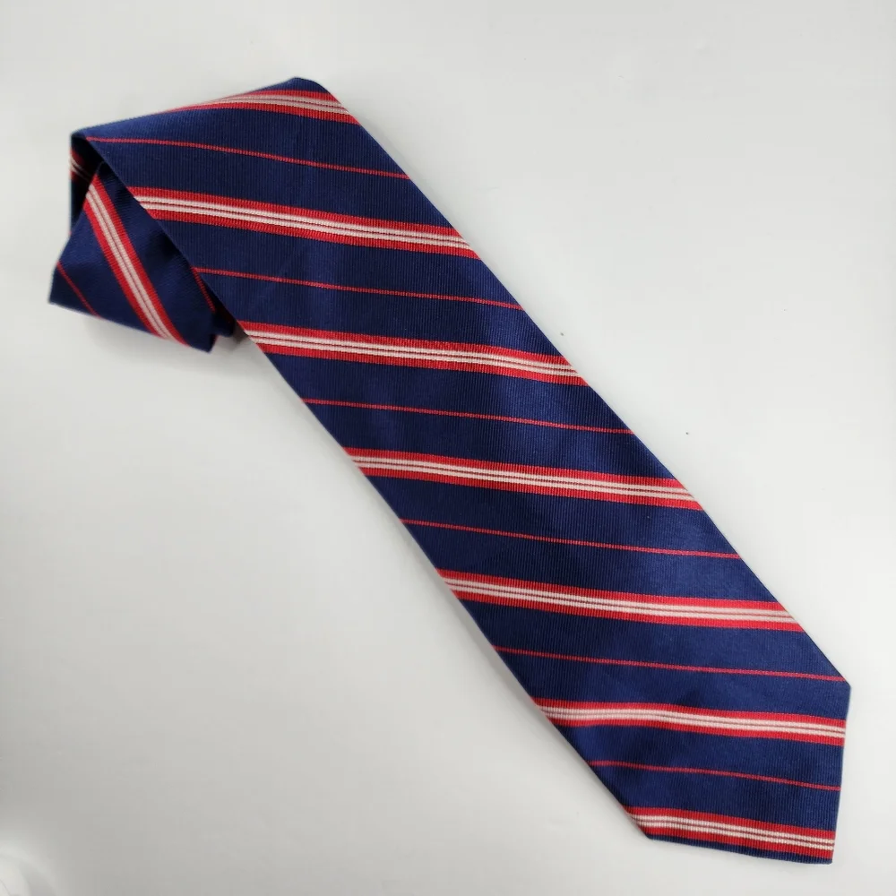 BROOKS BROTHERS 346 Blue & Red Stripe Silk Tie.